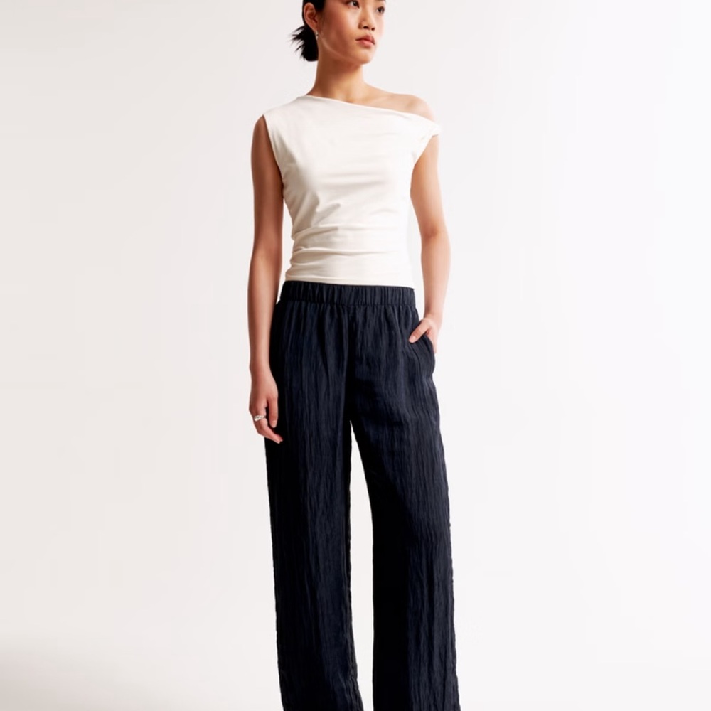Crinkle textured pull on pants